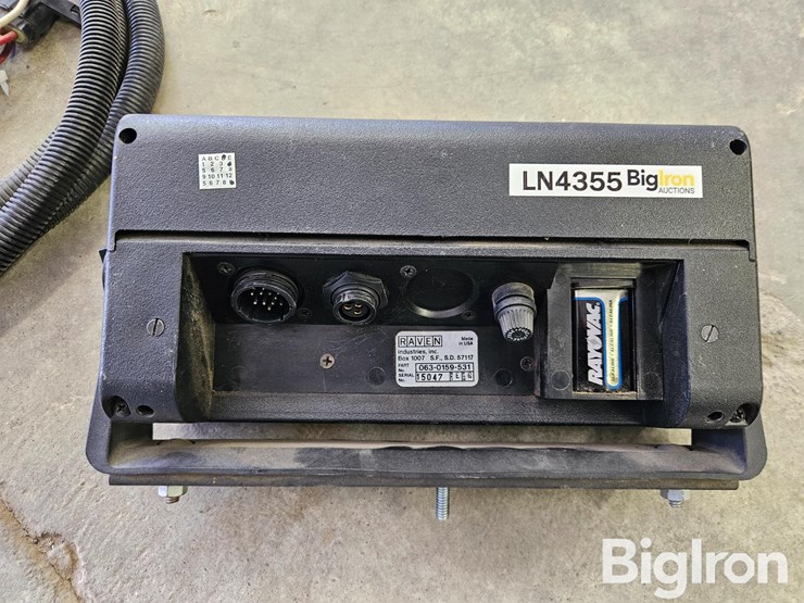 raven-scs440-sprayer-control-w/-wiring-harness-image-12