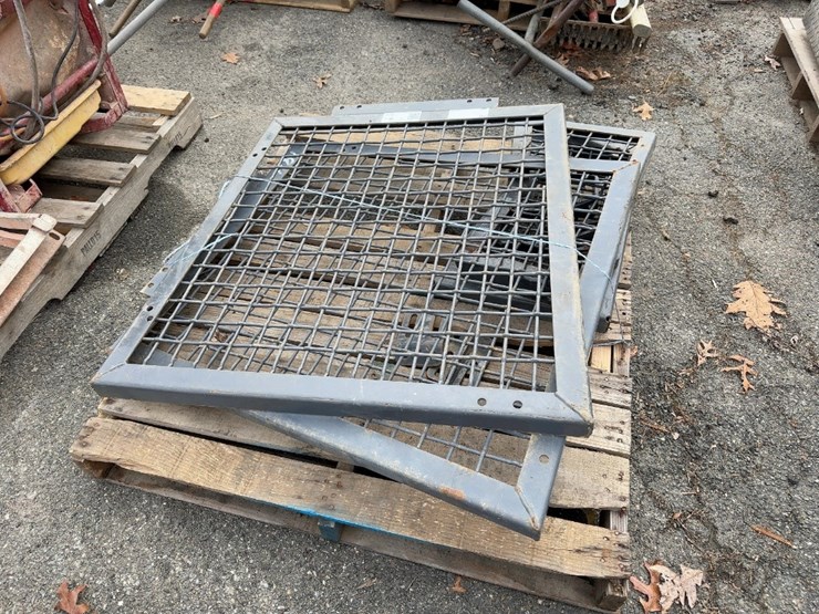 quantity-of-excavator-demolition-screems-image-3