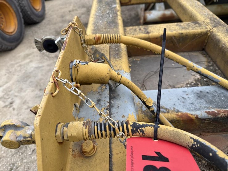 #1876-•-towable-reject-dumpster-image-7