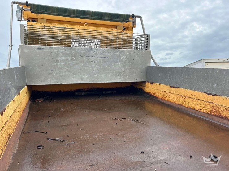 2013-international-durastar-4300-image-11