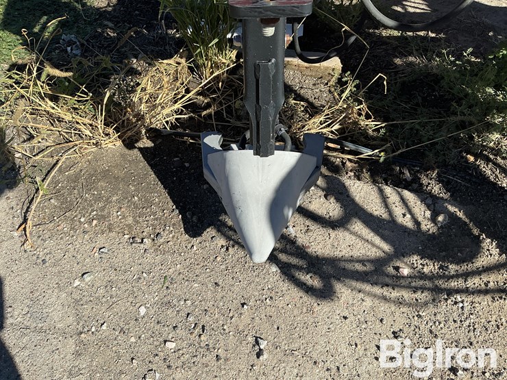 case-ih-2800-image-14