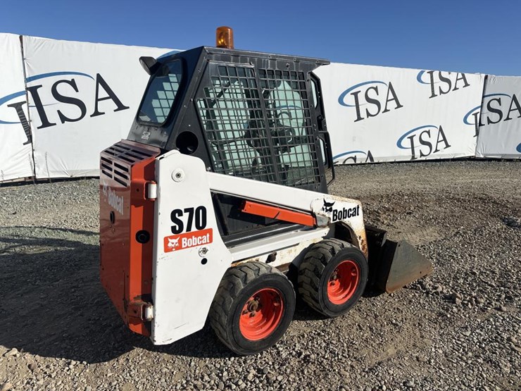2015-bobcat-s70-image-5