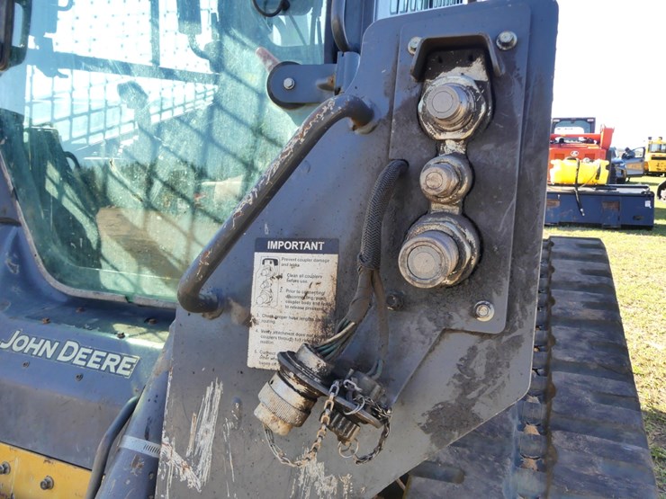 2021-deere-325g-image-10