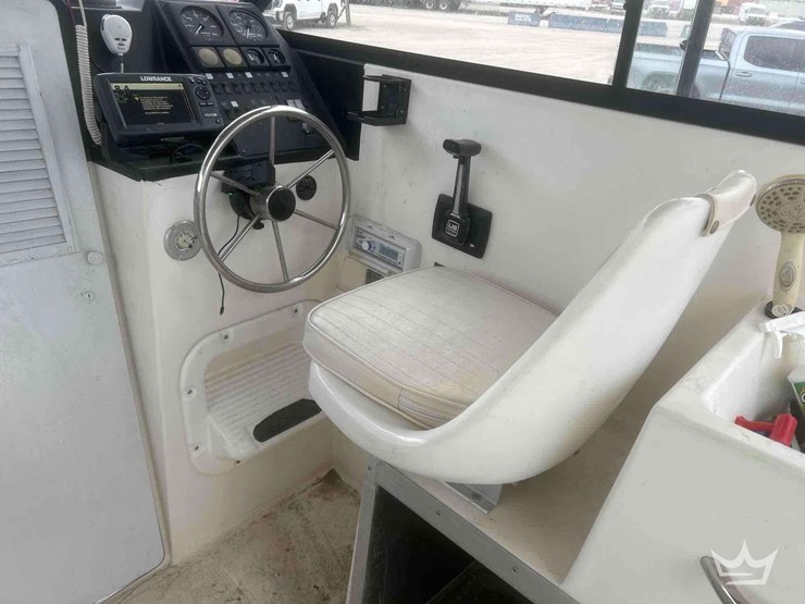 1992-byq-boat-and-trailer-image-35