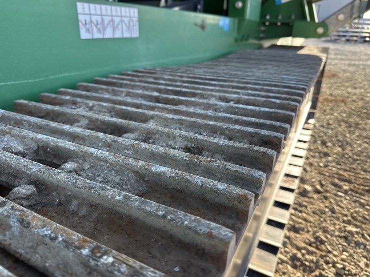 2021-mccloskey-r155-image-86