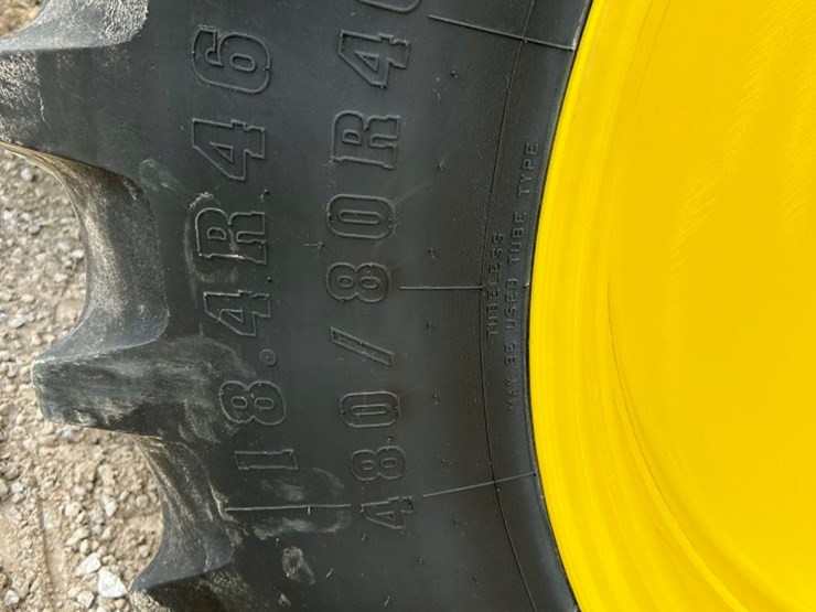 2014-john-deere-8270r-image-53