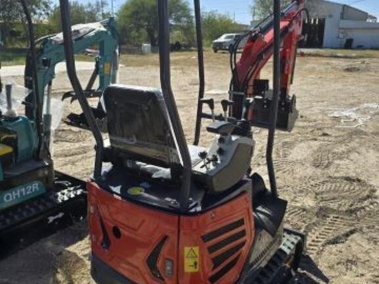 cfg-mini-excavator-mx15rx-image-3