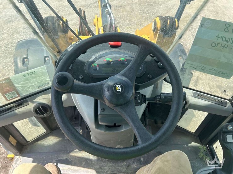 2022-caterpillar-906m-image-8