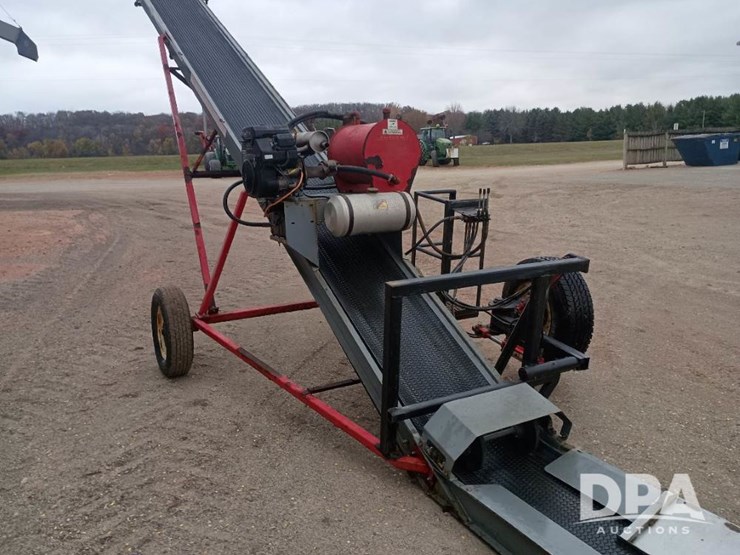 2009-doyle-field-loader-(pd5341)-image-5