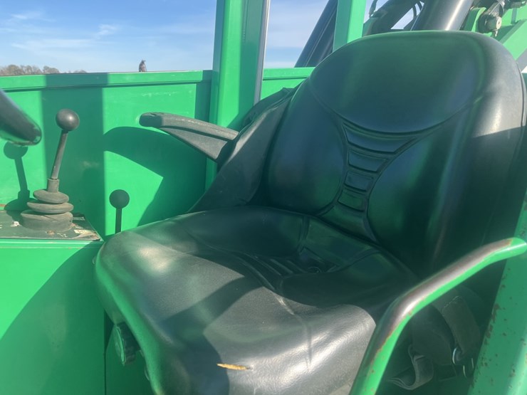 2014-sky-trak-10042-image-11