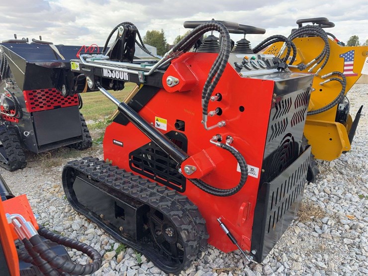 skid-steer-loader-image-5