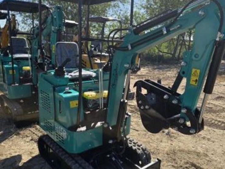 cfg-mini-excavator-h15r-image-2