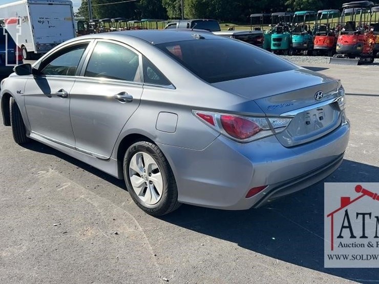 2015-hyundai-sonata-image-3