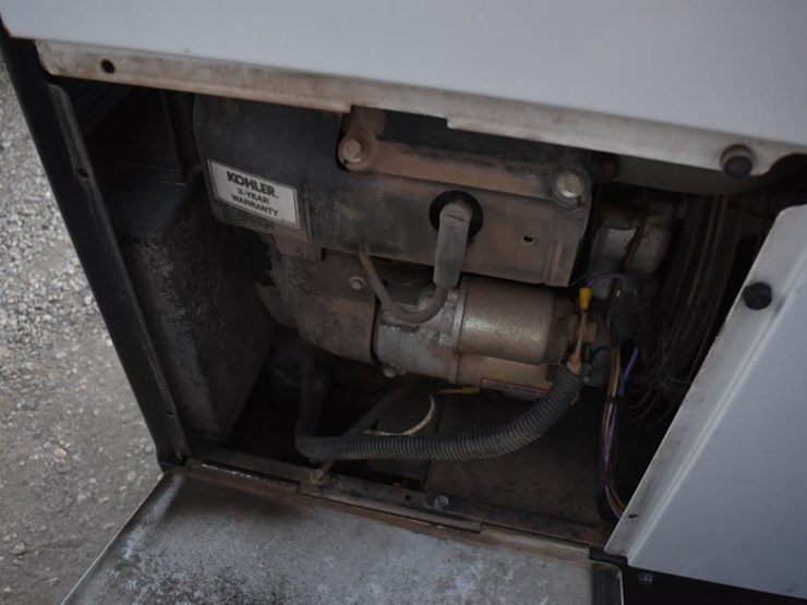 hobart-champion-elite-welder-(serial-#-ma051284y)-(showing-appx-342-hours,-image-6