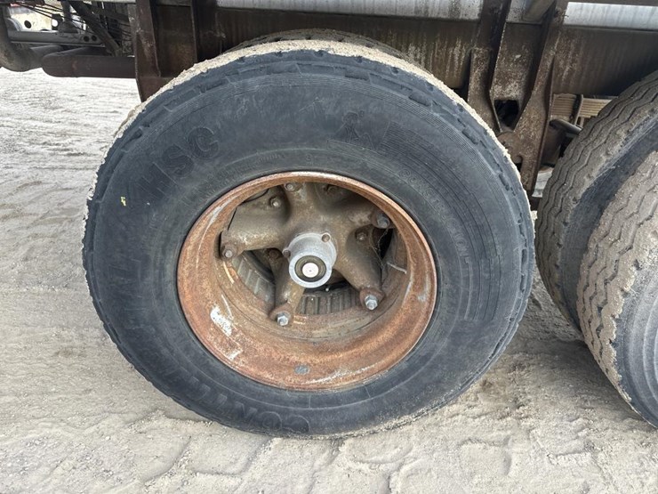 fruehauf-trailer-image-25