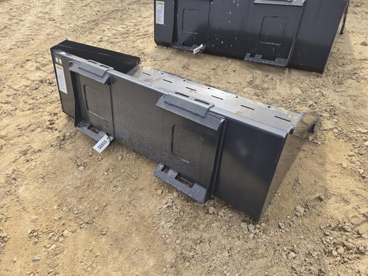 #5995-•-new-wolverine-track-duty-66"-bucket-lpb-11-66w-image-2