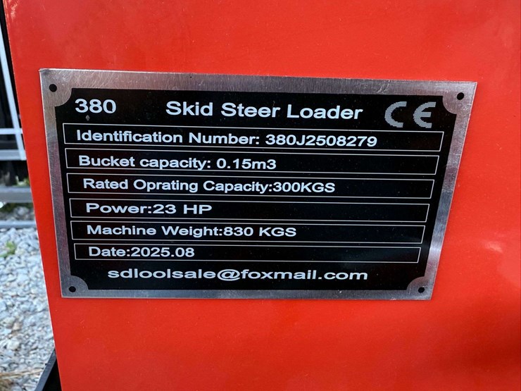 skid-steer-loader-image-6
