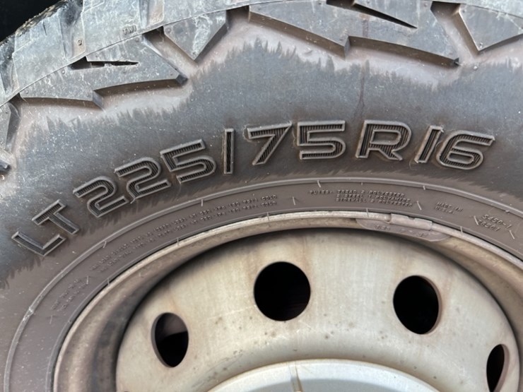 2015-ram-promaster-2500-image-11