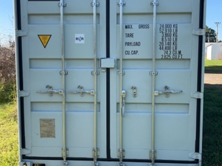 40'-3-door-high-cube-shipping-container-image-4