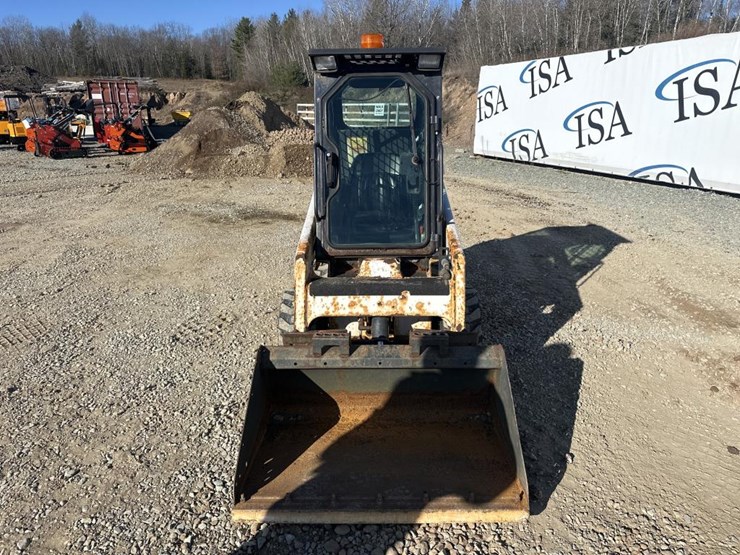 2015-bobcat-s70-image-8