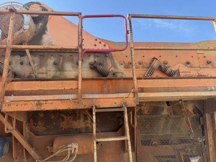 #1931-•-hewitt-robbins-intermediate-crusher-image-37