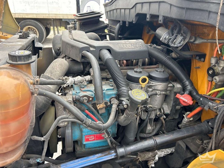 2013-international-durastar-4300-image-8