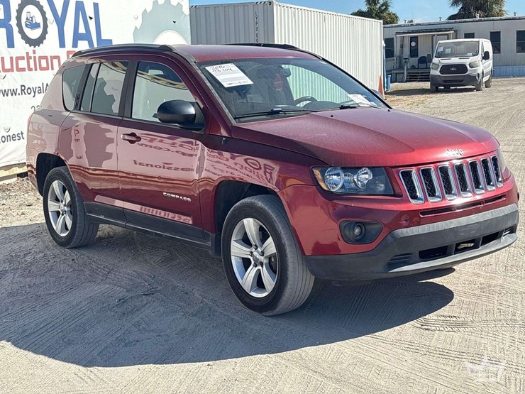 2016-jeep-compass-sport-image-2