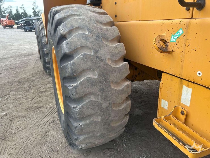 2006-hyundai-hl740-7-image-25