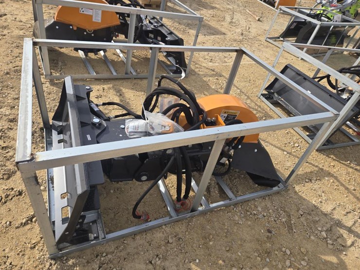 #5966-•-new-wolverine-stump-grinder-w/-controller-image-4