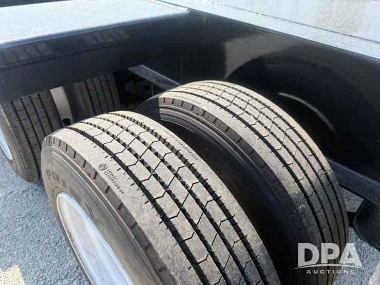 *brand-new*-2025-witzco-rg52-lowboy-trailer-(lld1453)-image-6