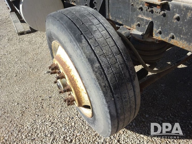 2004-mack-vision-dry-tender-truck-(pz14165,-unit-17539)-image-57