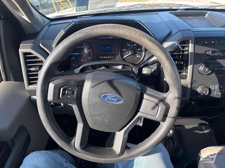 2019-ford-f350-image-14