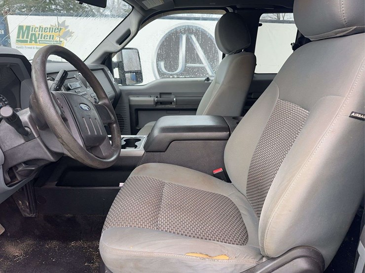 2012-ford-f350-xlt-image-25