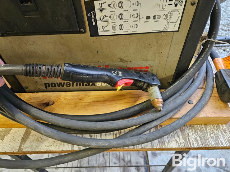 hypertherm-plasma-cutting-system-image-7