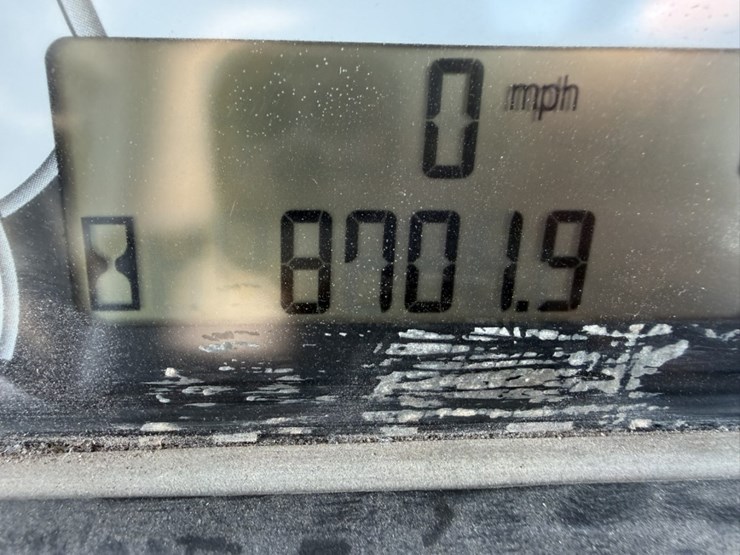 2010-caterpillar-740-image-82