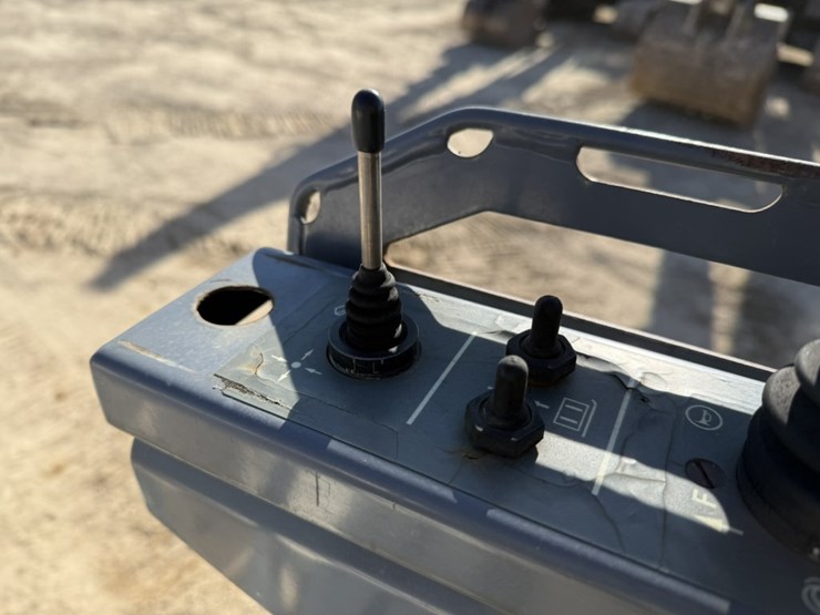 2009-wirtgen-w120f-image-90