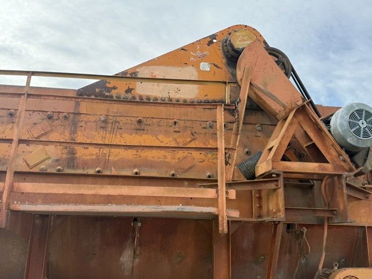 cedarapids-5x16-image-27