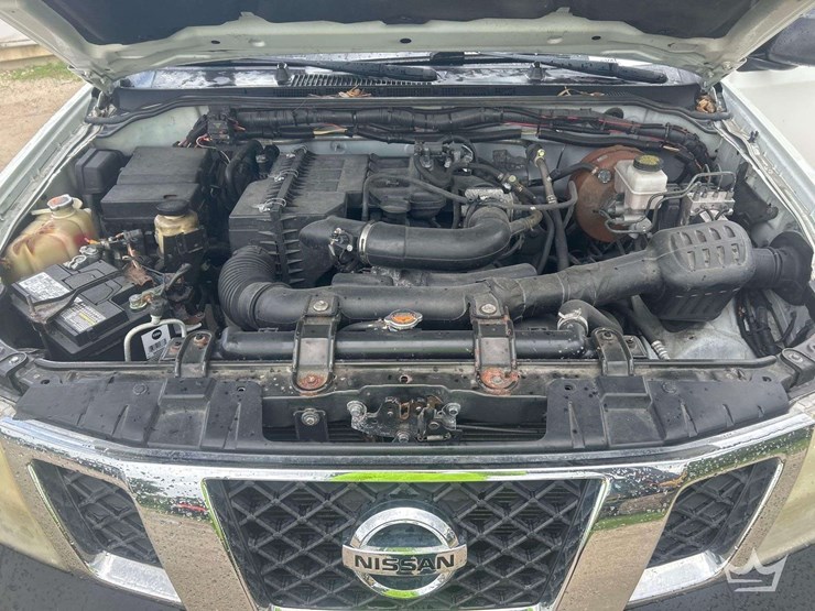 2016-nissan-frontier-image-11