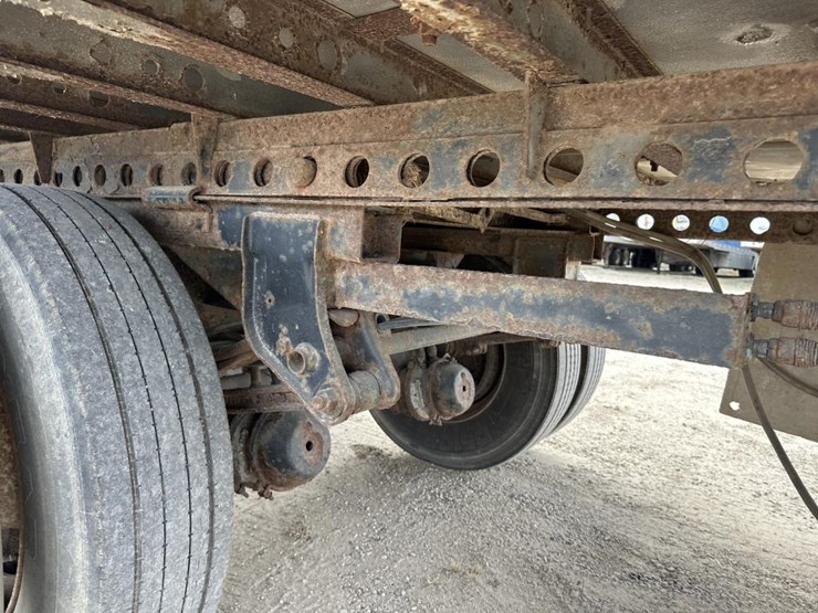 caterpillar-365-kw-image-37