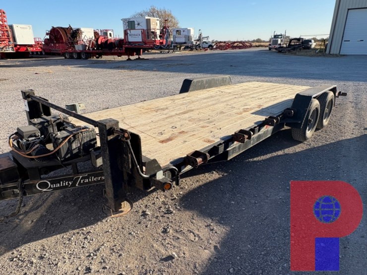 2017-quality-trailers-20'-x-82"-image-6