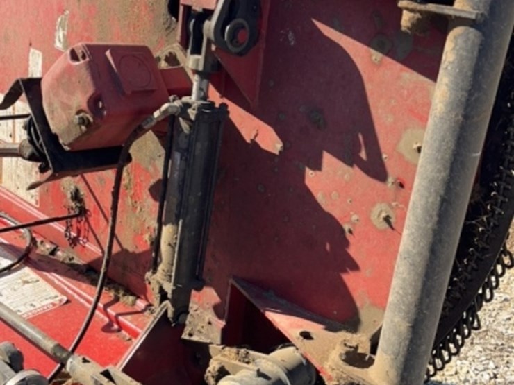 bush-hog-2212-image-8