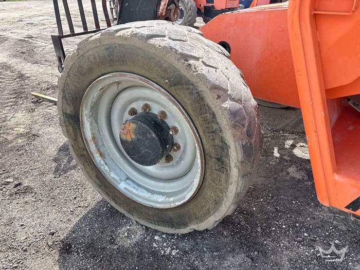 2017-sky-trak-6036-image-34