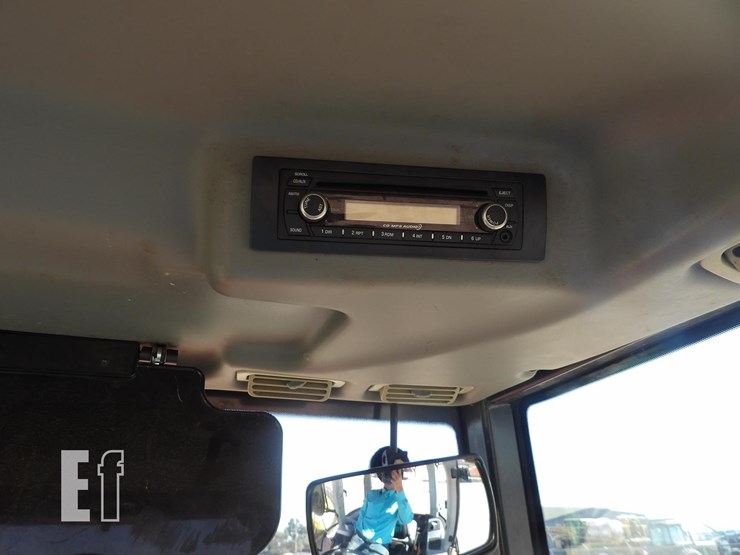 kioti-dk45se-image-15