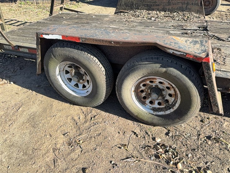 78”-x-18.6’-contrail-tandem-axle-trailer-w/-flip-up-ramps,-pinnel-hitch,-**title**-image-5