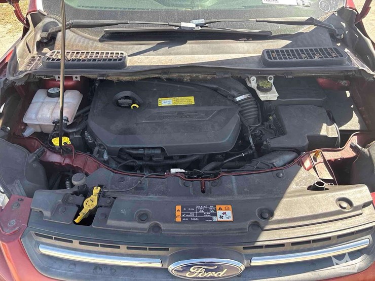 2014-ford-escape-se-image-15