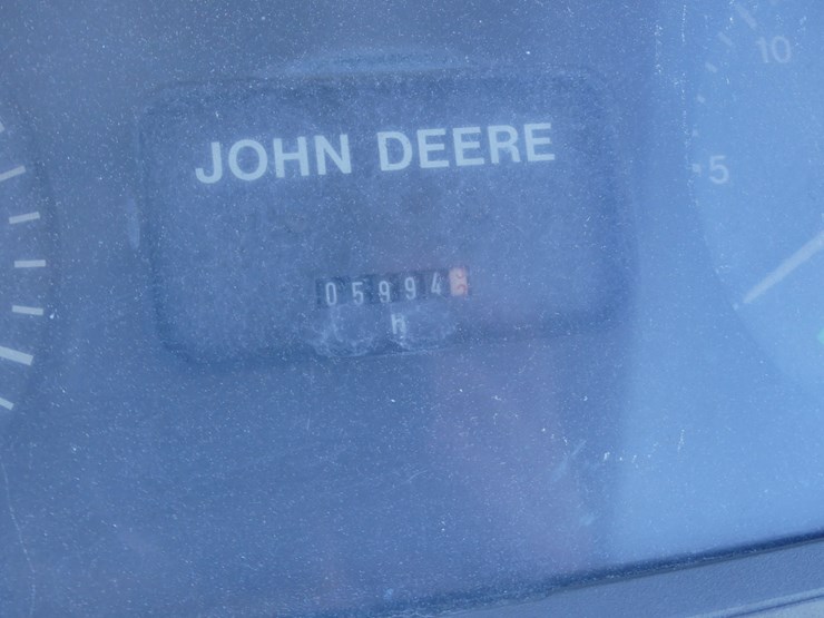 1994-john-deere-6300-image-16