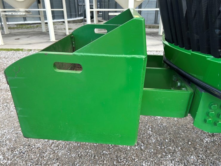 2013-john-deere-9560rt-image-18