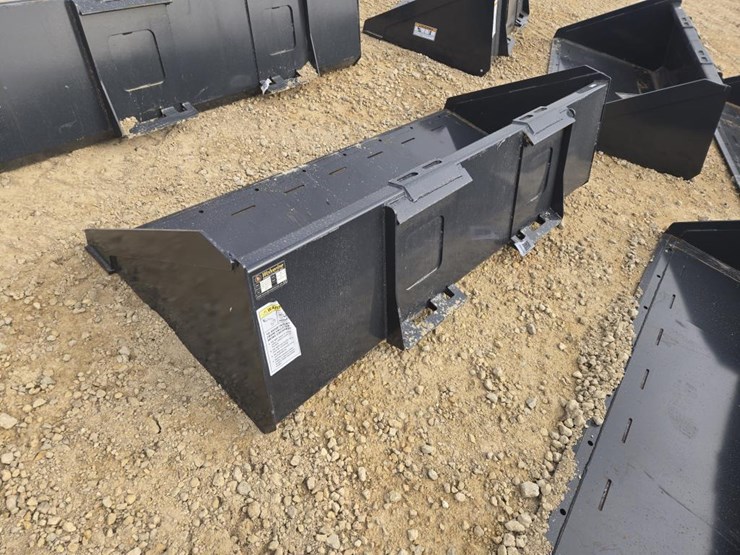 #6003-•-new-wolverine-track-duty-84"-bucket-lpb-11-84w-image-1