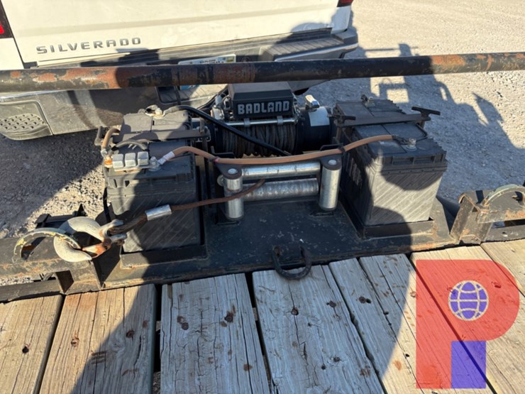 2017-quality-trailers-20'-x-82"-image-8