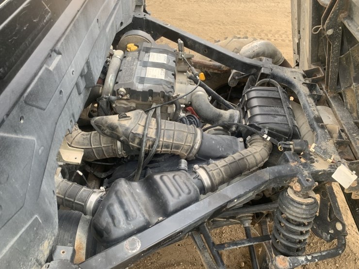 2018-polaris-6-passenger-utility-cart,-image-6